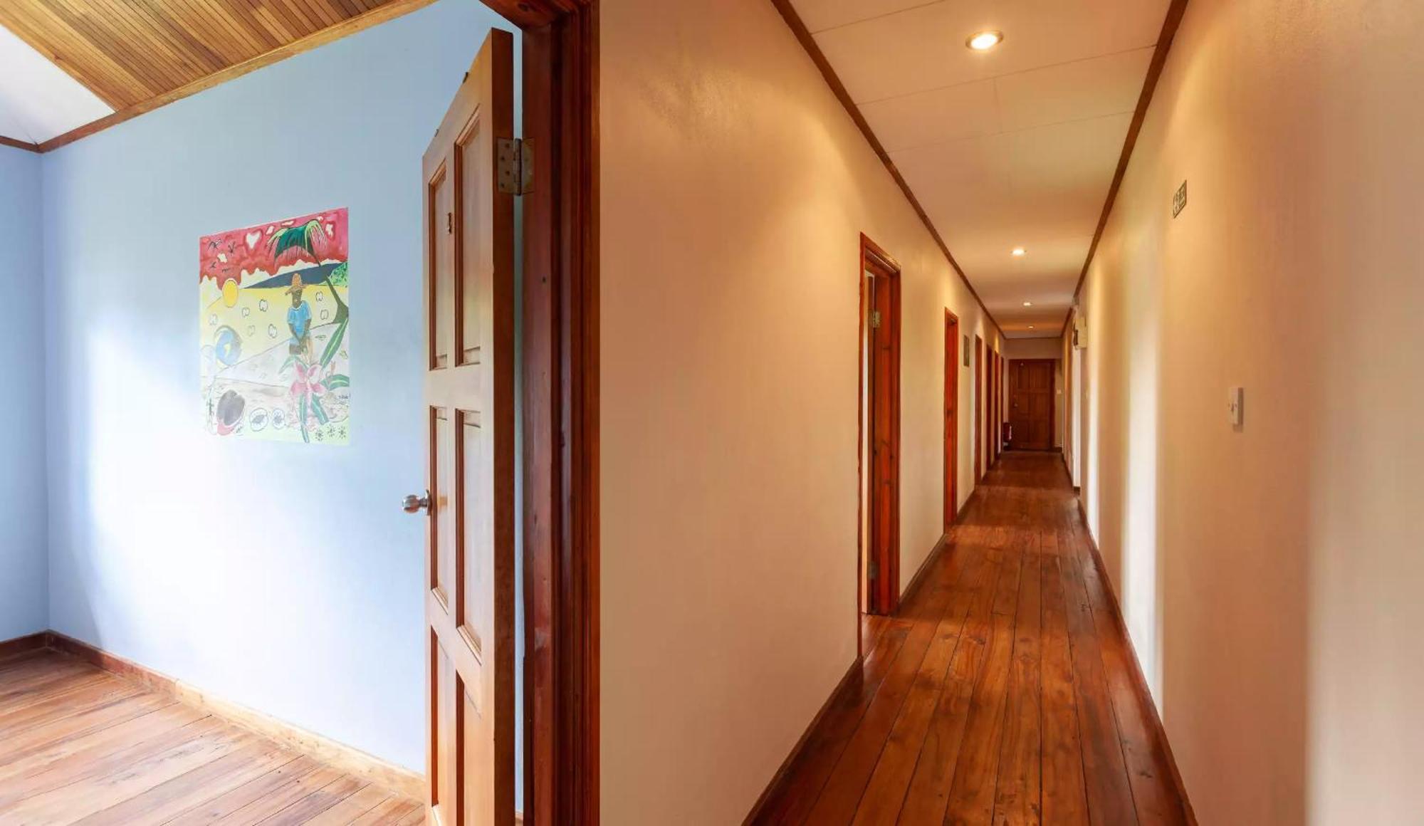 Jms Ventures Guesthouse - Private Pool La Digue Bagian luar foto