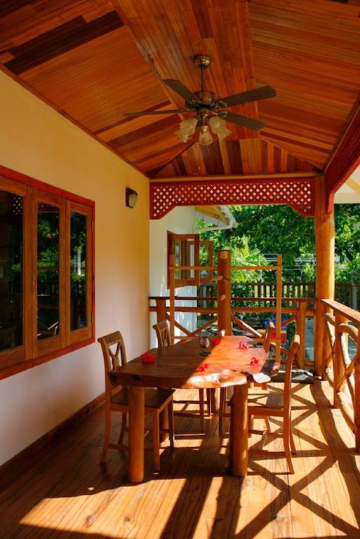 Jms Ventures Guesthouse - Private Pool La Digue Bagian luar foto